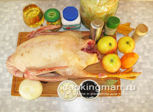 Новогодний гусь запеченный на квашеной капусте рецепт новогоднего гуся