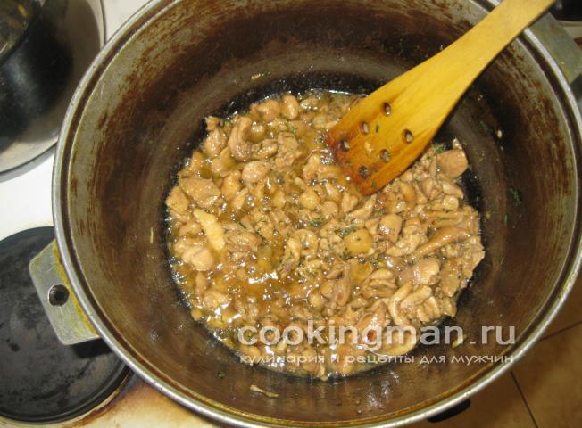 Курица жареная с луком в японском соусе курица жареная
