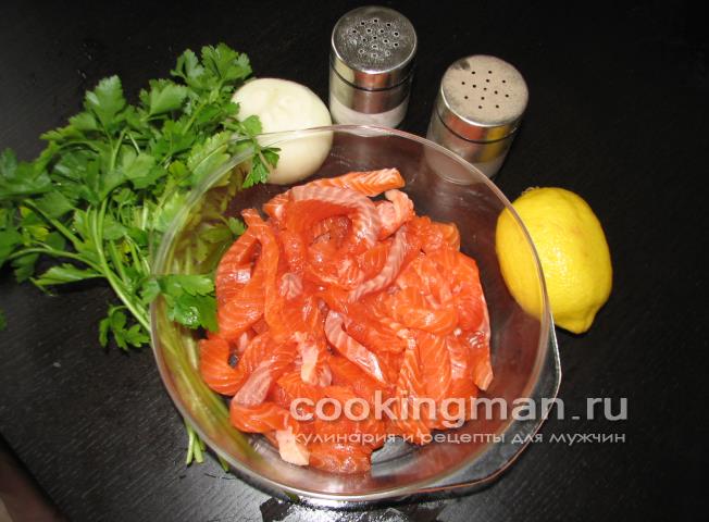 Слабосоленая форель маринованная в луке и черном перце рецепт из форели