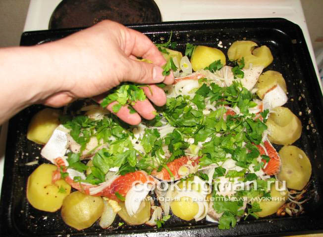 Запеченная форель с картошкой и сыром запеченная форель