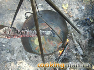 Рецепт настоящей рыбацкой ухи с дымком это не рыбный суп!