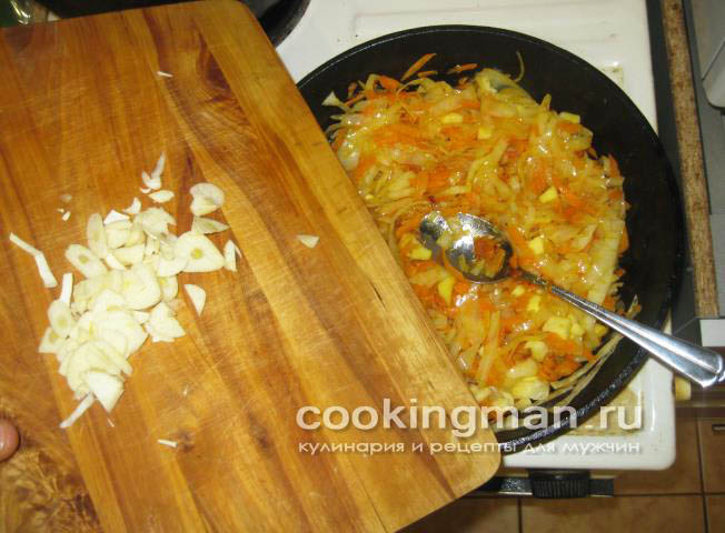 Капуста жареная с овощами и яблоками капуста жареная