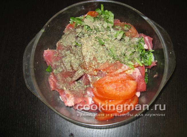Бараньи ребрышки и лопаточки тушеные с луком и овощами тушеные бараньи ребрышки