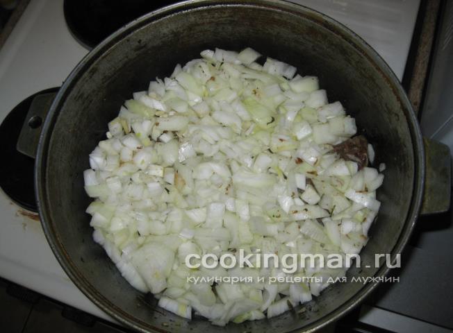 Бараньи ребрышки и лопаточки тушеные с луком и овощами блюда из бараньих ребрышек