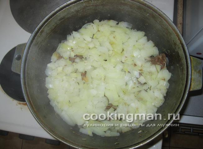 Бараньи ребрышки и лопаточки тушеные с луком и овощами приготовление бараньих ребрышек