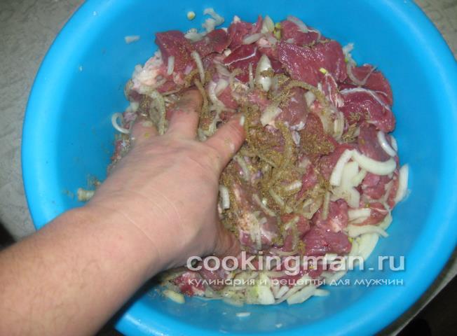 Шашлык из мраморной говядины шашлык из говядины