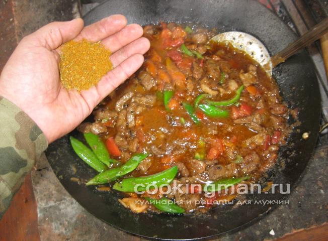 Грудинка тушеная с картошкой тушеная картошка