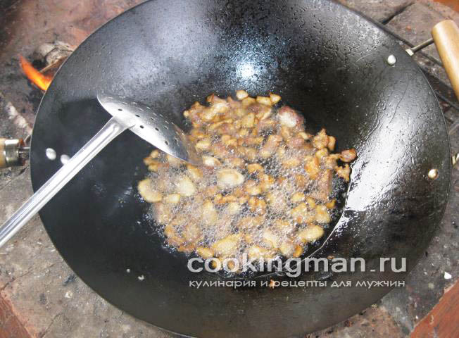 Грудинка тушеная с картошкой грудинка тушеная