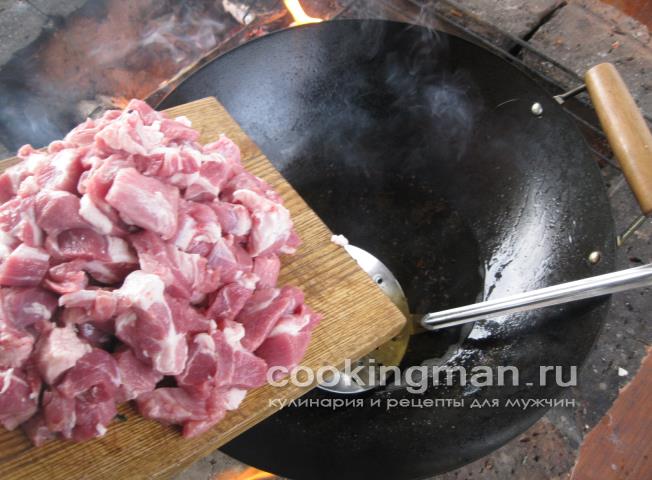 Грудинка тушеная с картошкой тушеная картошка