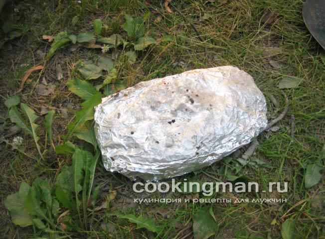 Свинина запеченная в фольге кусок свинины запеченный в фольге