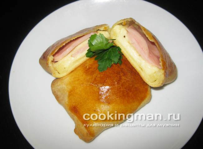Слойки с ветчиной и сыром слойки рецепт с фото