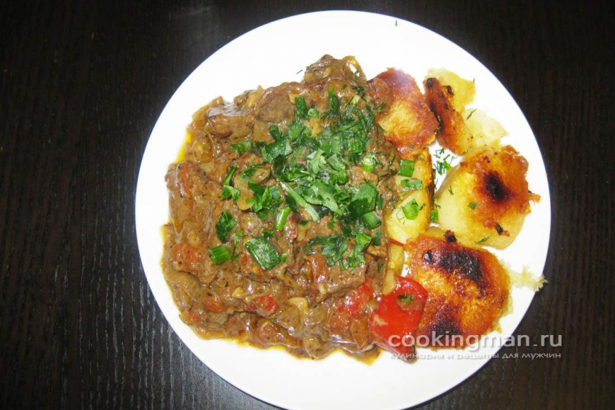 Фото говядины тушеной с грибами и овощами